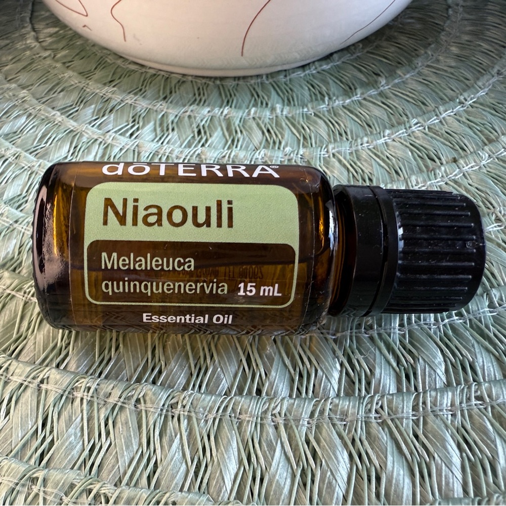 Niaouli Essential Oil - doTERRA, 15ml - Picture 4 of 11